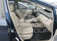 2012 Toyota PRIUS фото