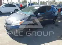 2012 Toyota PRIUS фото