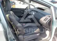 2012 Toyota PRIUS фото