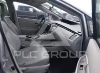 2012 Toyota PRIUS фото