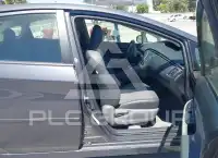 2012 Toyota PRIUS фото