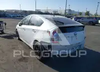 2012 Toyota PRIUS фото