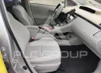 2012 Toyota PRIUS фото