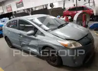 2012 Toyota PRIUS фото