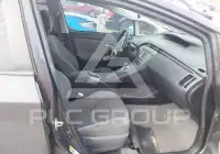 2012 Toyota PRIUS фото
