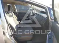 2012 Toyota PRIUS фото