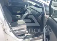 2012 Toyota PRIUS фото