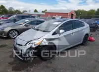 2012 Toyota PRIUS фото
