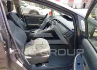 2012 Toyota PRIUS фото