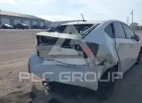2012 Toyota PRIUS фото
