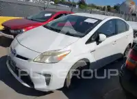 2012 Toyota PRIUS фото