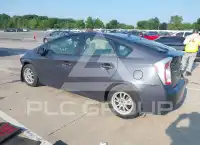 2012 Toyota PRIUS фото