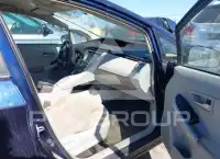 2012 Toyota PRIUS фото