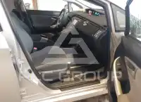 2012 Toyota PRIUS фото