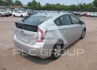 2012 Toyota PRIUS фото