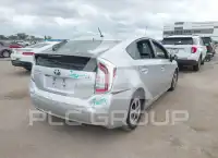 2012 Toyota PRIUS фото