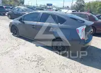 2012 Toyota PRIUS фото