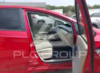 2012 Toyota PRIUS фото