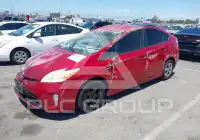 2012 Toyota PRIUS фото