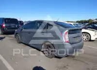 2012 Toyota PRIUS фото