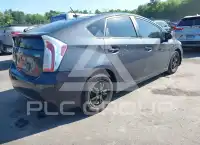 2012 Toyota PRIUS фото