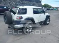2012 Toyota FJ Cruiser фото
