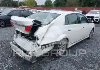 2012 Toyota AVALON фото