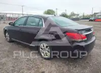 2012 Toyota AVALON фото