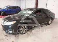 2012 Toyota AVALON фото