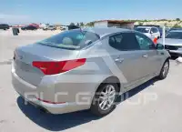 2012 KIA Optima photo