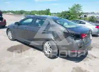 2012 KIA Optima photo