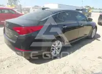 2012 KIA Optima photo