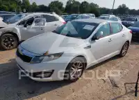 2012 KIA Optima photo