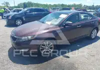 2012 KIA Optima photo