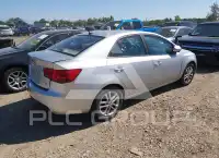 2012 KIA Forte фото