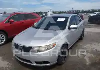 2012 KIA Forte photo