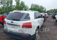 2012 KIA Sorento фото