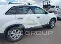 2012 KIA Sorento photo