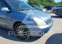 2012 KIA Sedona фото