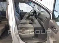2012 KIA Sedona фото