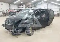 2012 KIA Sedona photo