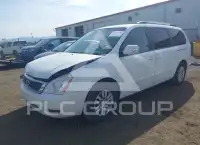 2012 KIA Sedona фото