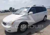 2012 KIA Sedona фото