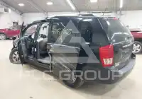 2012 KIA Sedona photo