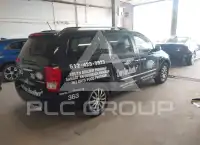 2012 KIA Sedona photo