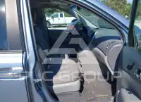 2012 KIA Sedona фото