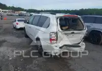 2012 KIA Sedona фото