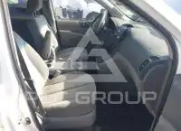 2012 KIA Sedona фото