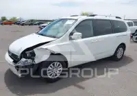 2012 KIA Sedona фото
