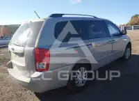 2012 KIA Sedona фото